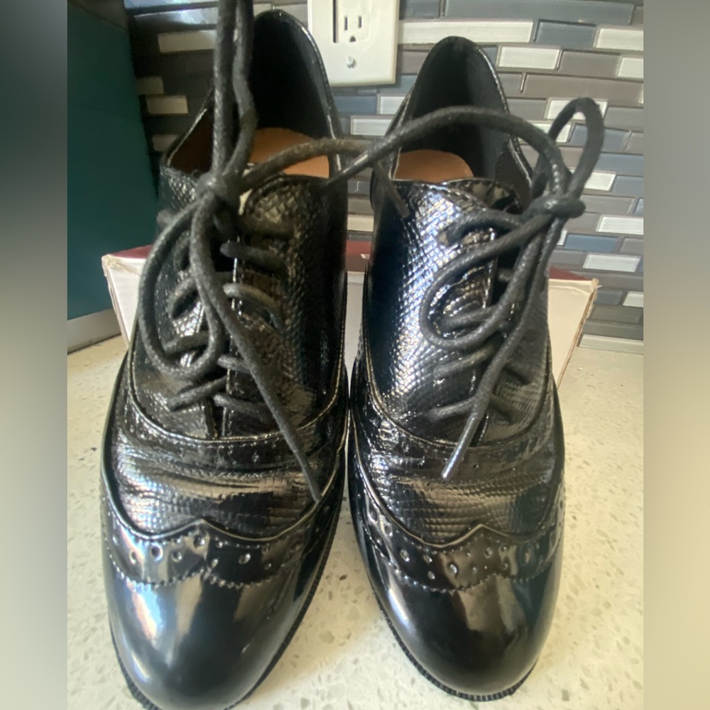 Black Patented Oxford Wingtips sz 7